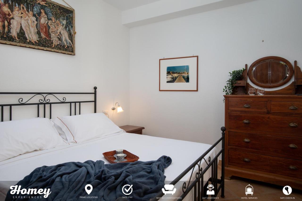 Homey Experience - Central Stay La Maddalena  Esterno foto